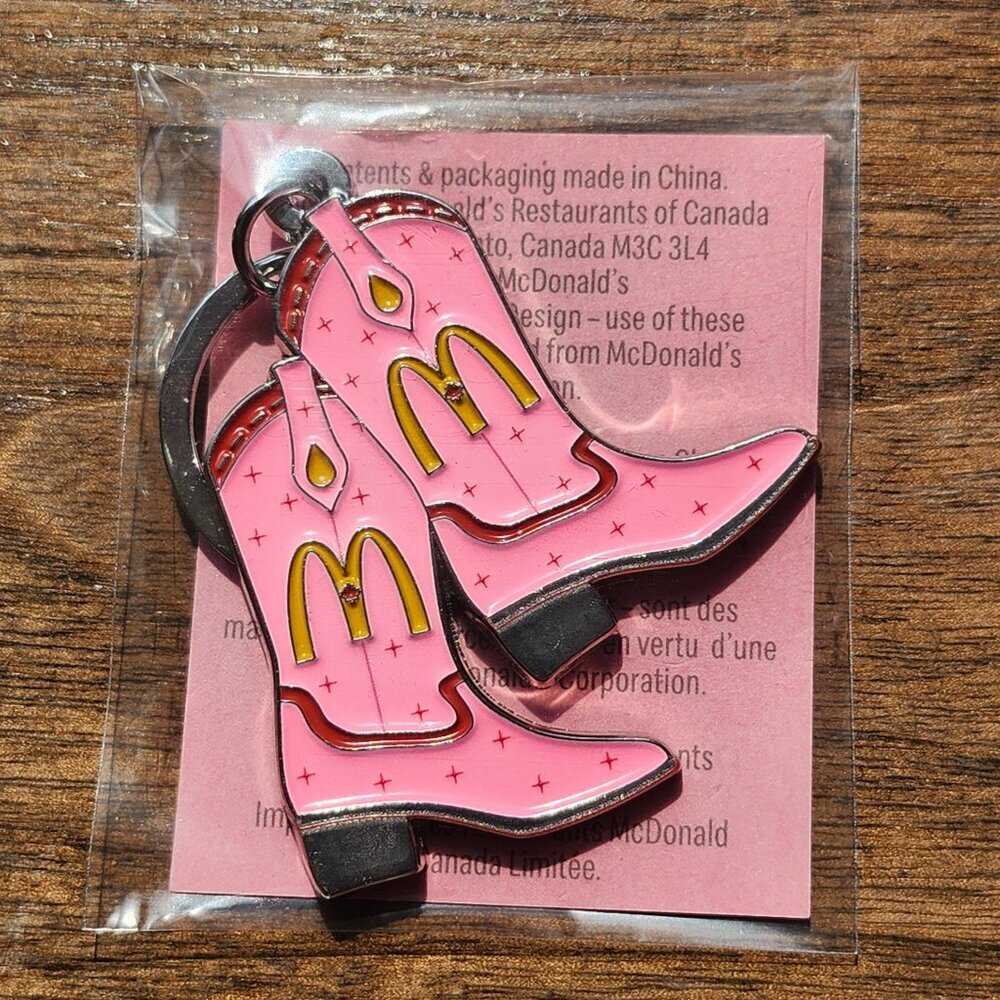 McDonald’s Shania Twain Boots Keychain Canada Exclusive NEW!!!